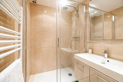 Modern appartement met airconditioning, 1 sla...