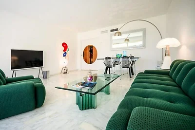 Apartment in La Californie mit Meerblick