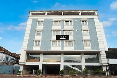 Collezione O MG Road Trivandrum