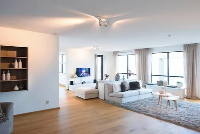 Ruim modern appartement in Scheveningen