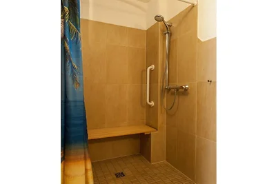 Wohnung in Pirna mit Schwimmbecken
