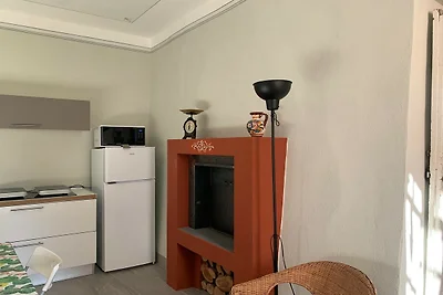 Appartamento con piccolo giardino Cannero...