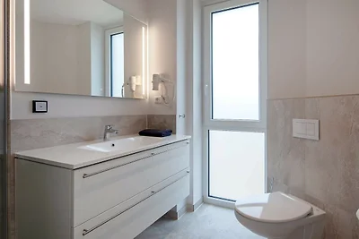 Moderne Luxuswohnung direkt am Meer