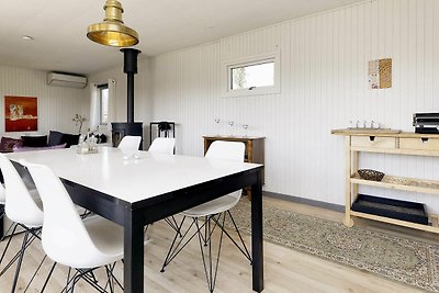 4 Personen Ferienhaus in Karrebæksminde-By...