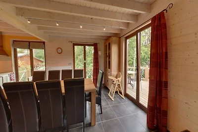 Luxuriöses Chalet mit Sauna im Wald