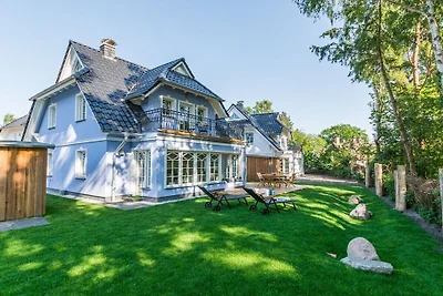 Ferienhaus in Born a. Darß mit Sauna