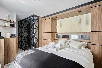 Magnifico Nuovo Studio Louvre Palais Royal