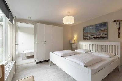 Schöner Bungalow in Strandnähe für 5 Gäste