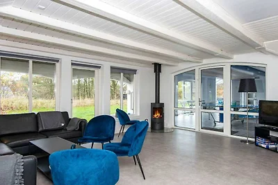 12 Personen Ferienhaus in Henne