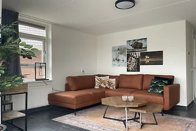Villa in Medemblik met terras en wifi.