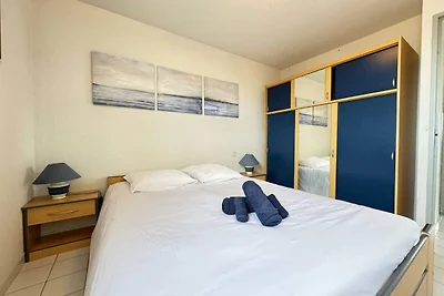 Appartement vlakbij het strand met balkon