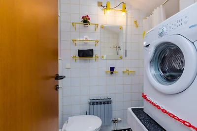 Art House Zanze- Two Bedroom Apartment with C...