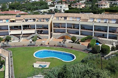 Wohnung in El Mas Isaac mit Pool