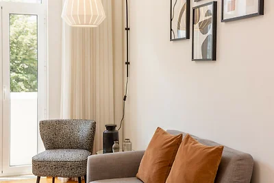 Charming 1-Bedroom Apartment in Oporto
