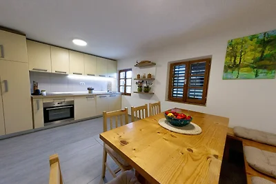 Hillside Haven Holiday Home with Sauna and Ho...