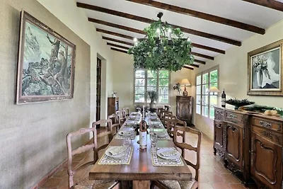 Haus im Luberon mit Pool und Lavendelblick