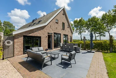 Landhaus (ehemalige Scheune) in Vrouwenpolder
