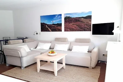 "Strandschoonheid" in het huis van Buttnase