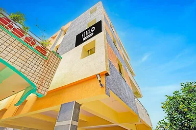 Hotel O Lakshmipuram Main Road