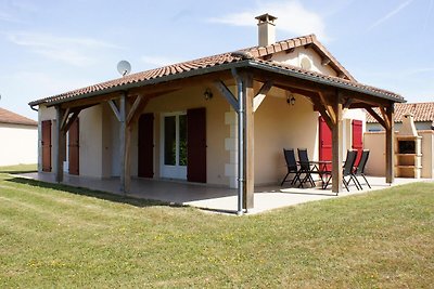 Bellissima villa con piscina in comune