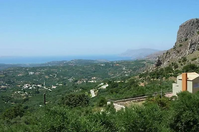 Villa in Malathiros with swimming pool