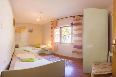 Apartments Jukica - Three Bedroom Apartment W...