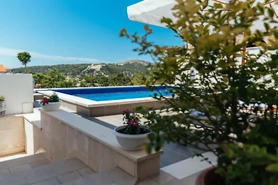 Apartments Trogrlić - One-Bedroom Apartment w...