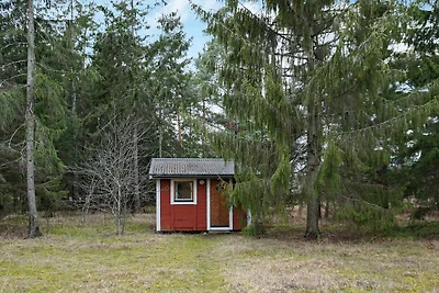 4 Personen Ferienhaus in LÄRBRO-By Traum