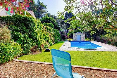 Villa in Saint-Nazaire mit privatem Pool