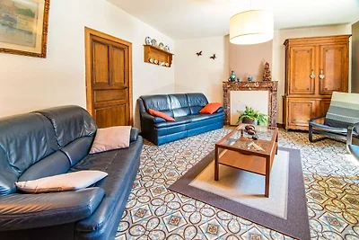 Vornehmes Ferienhaus in Matagne-La-Petite mit...