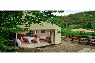 Schönes Ferienhaus am Wye mit Terrasse