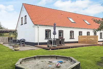 4 Sterne Ferienhaus in Asaa