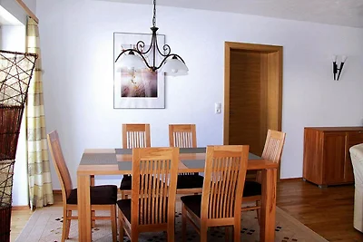 Helle Wohnung mit Infrarotkabine