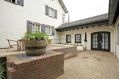 Sfeervol appartement in Grubbenvorst in een...