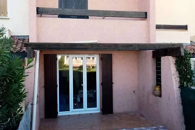 Haus in Var nahe Radwegen