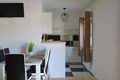 One Bedroom Apartment
