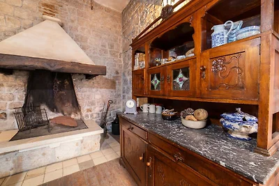 Seafront Villa with Furnished Sun Terrace, Cl...