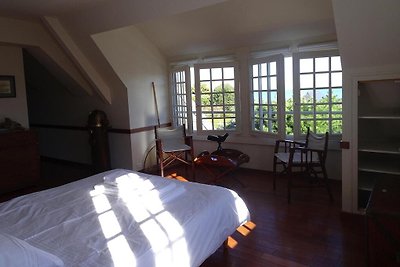 Bretonische Villa in Toplage mit Pool und Mee...