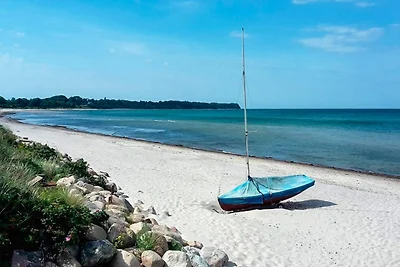 6 Personen Ferienhaus in Gilleleje-By Traum