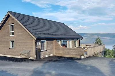 8 Personen Ferienhaus in Leka-By Traum