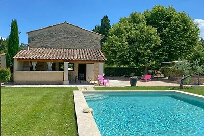 Isle sur la Sorgue mit Pool