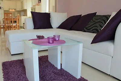 Apartment Siesta - Two-Bedroom Apartment with...