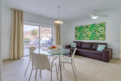 Wohnung in Mogán mit eingezäuntem Garten