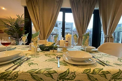 One Lux Stay 2BR/2BA Antwerpen nahe