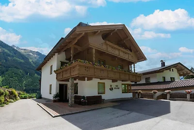 Chalet in Mayrhofen nahe Skipisten