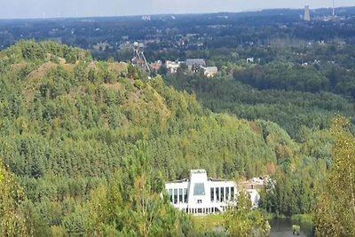 Gemütliches Bungalow in einem Waldgarten