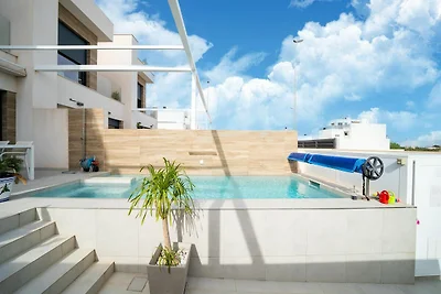 Villa con piscina privata e idromassaggio