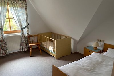 Modernes Ferienhaus in Mühlbach in Waldnähe