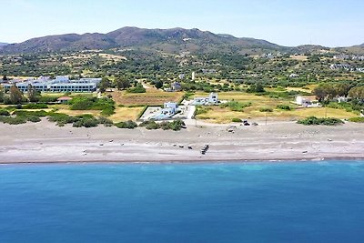 Aegean Horizon Beach Front  Villa in Gennadi