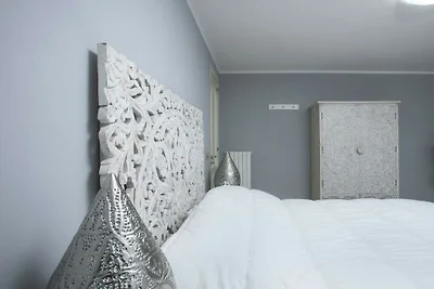 Holiday house in Napoli with Parking